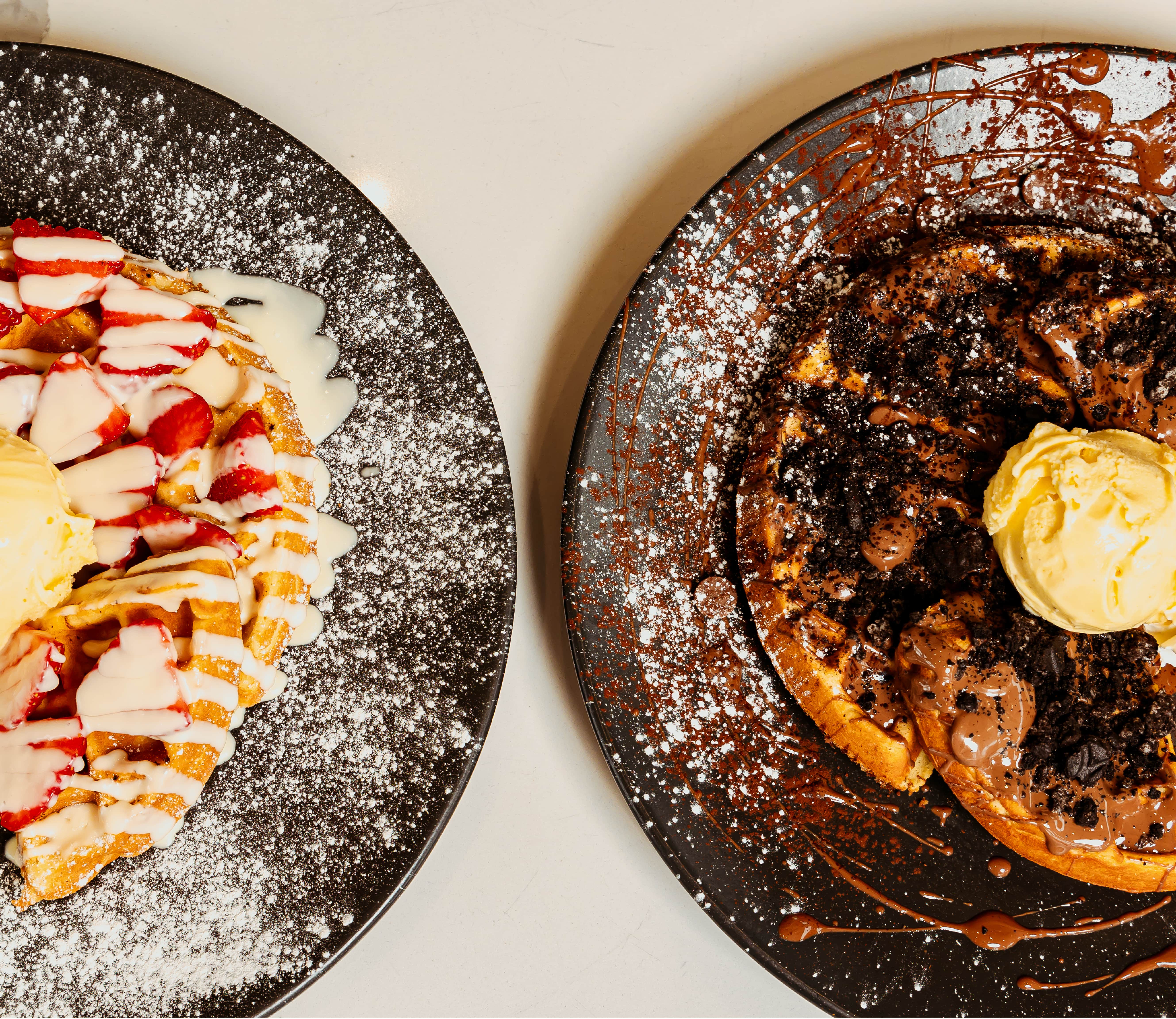 Waffle Strawberry Dessert